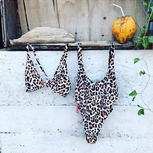 PacSun - Leopard One Piece - Picture 3 of 9